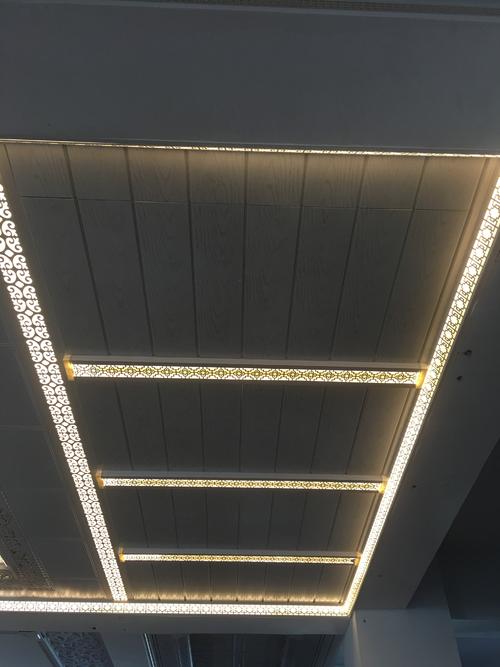集成吊頂不裝邊條-鋁扣板集成吊頂廠家分析