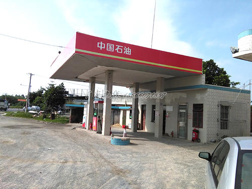 加油站吊頂鋁扣板-加油站吊頂為什么指定用S型高邊防風(fēng)鋁條扣
