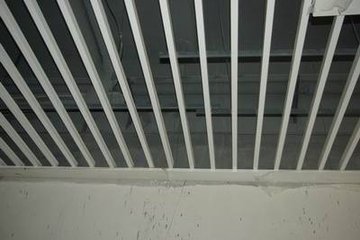 南充u型鋁方通-型材鋁方通和U型鋁方通外形的區(qū)別