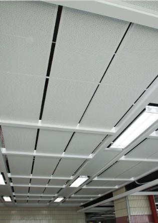 武漢鋁扣板廠-跟著鋁扣板批發(fā)廠家一起來看看吧