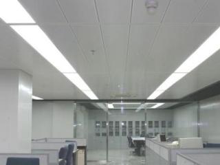 室內(nèi)墻上鋁扣板裝飾材料-室內(nèi)鋁扣板廠家講吊頂這種常用的裝飾方法