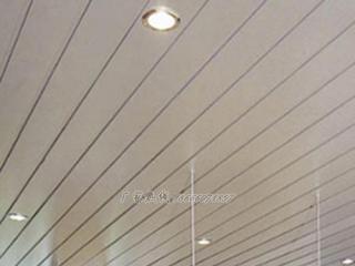 條型鋁扣板吊頂廠家-鋁扣板批發(fā)廠家教你一招學(xué)C型鋁條扣板怎么裝